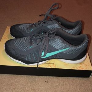 Nike flex TR 6 women’s sneakers